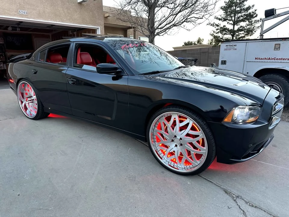 2012 Dodge Charger 7th Gen - Image 7 of 10