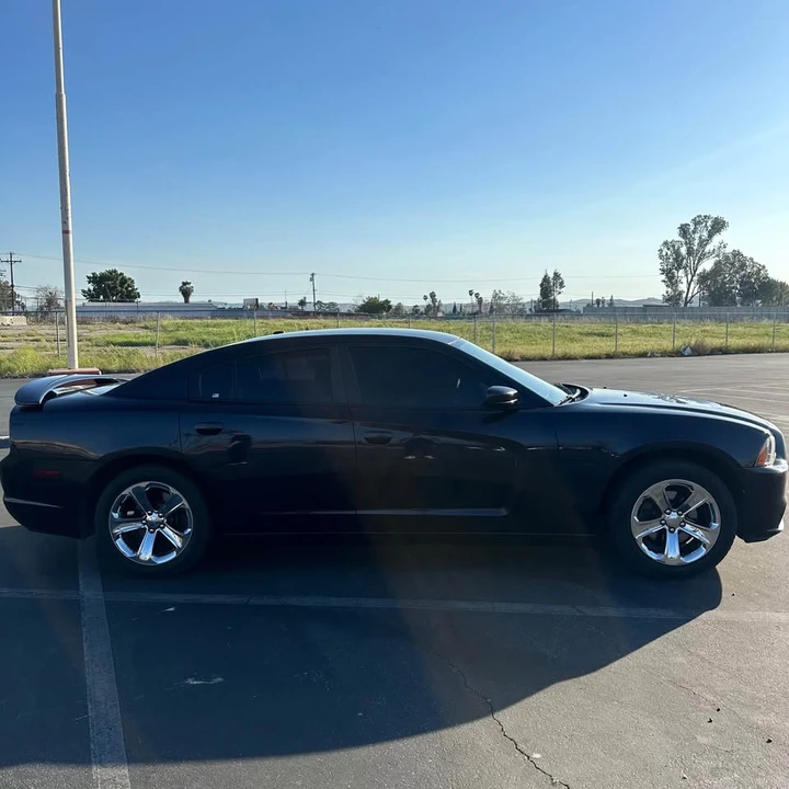 2012 Dodge Charger 7th Gen - Image 2 of 4