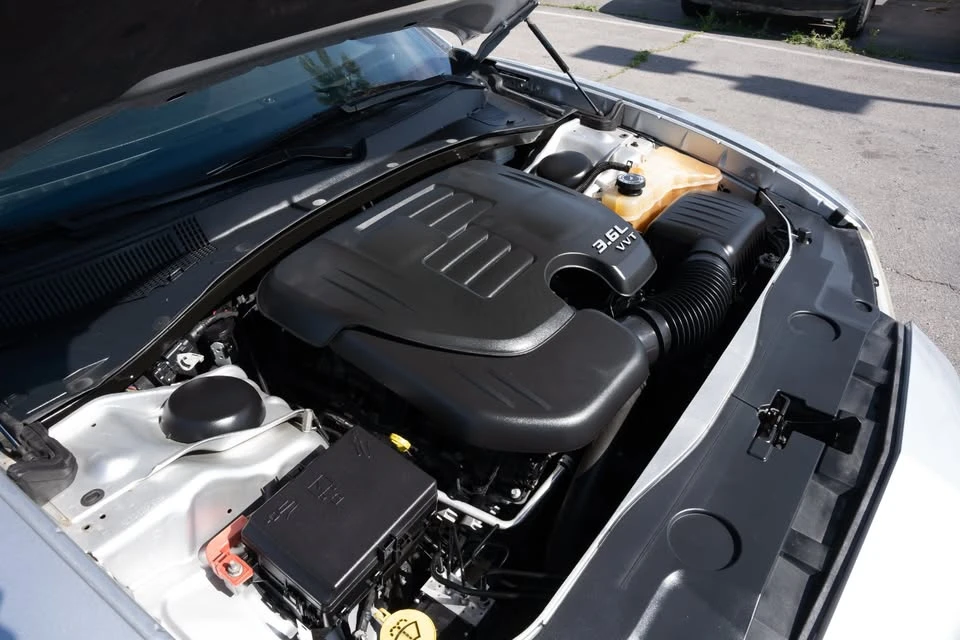 2012 Dodge Charger 7th Gen - Image 4 of 20