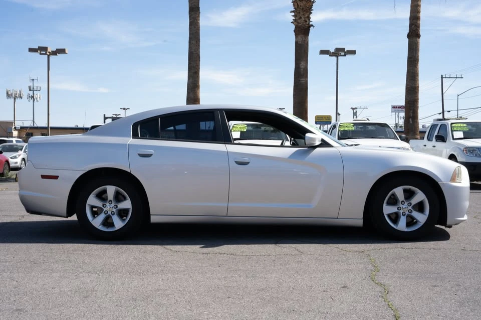 2012 Dodge Charger 7th Gen - Image 15 of 20