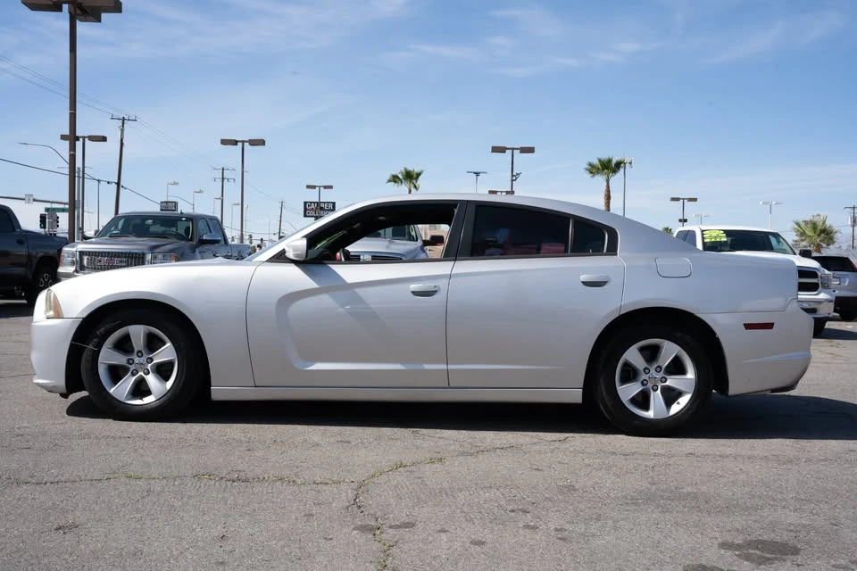 2012 Dodge Charger 7th Gen - Image 3 of 20