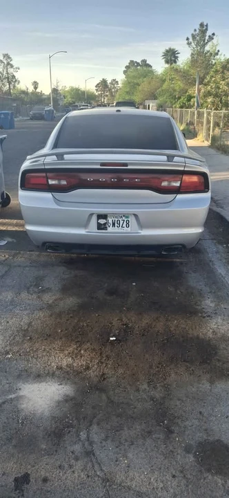 2012 Dodge Charger 7th Gen - Image 4 of 4
