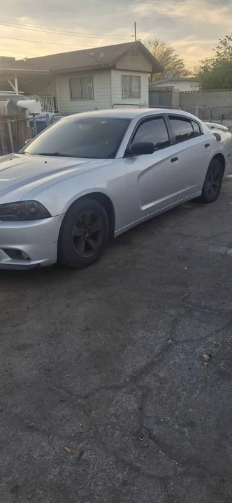 2012 Dodge Charger 7th Gen - Image 2 of 4