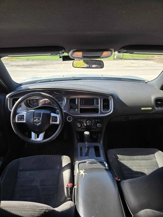 2012 Dodge Charger 7th Gen - Image 5 of 8