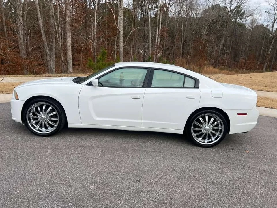 2012 Dodge Charger 7th Gen - Image 6 of 19