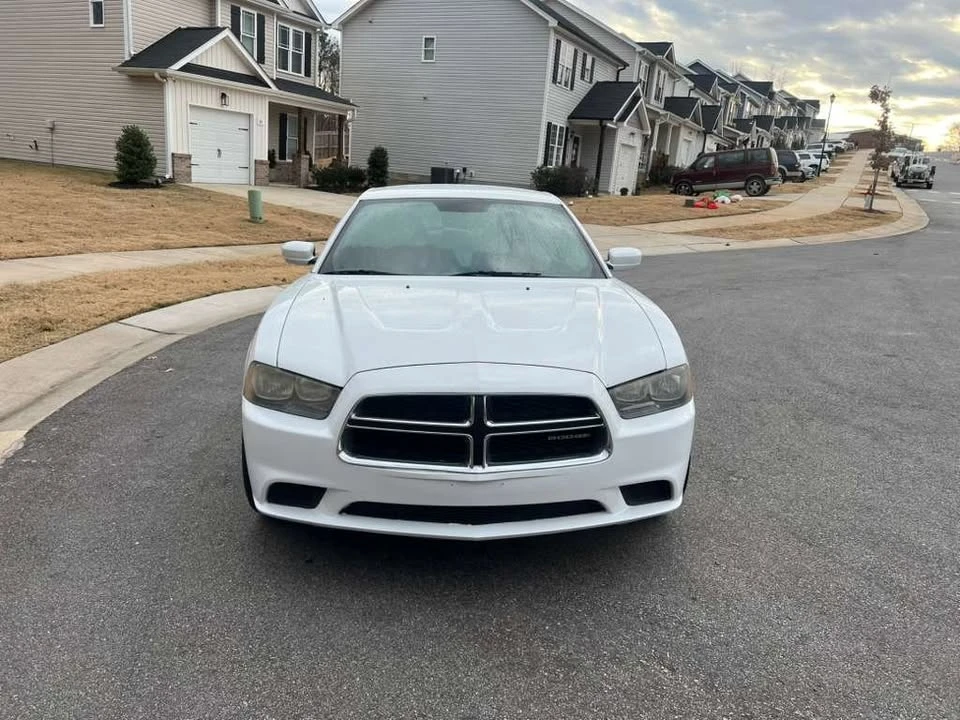 2012 Dodge Charger 7th Gen - Image 2 of 19