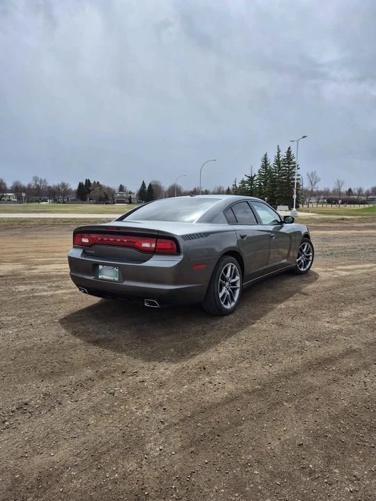 2012 Dodge Charger 7th Gen - Image 5 of 14