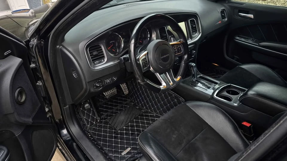 2012 Dodge Charger 7th Gen - Image 7 of 16