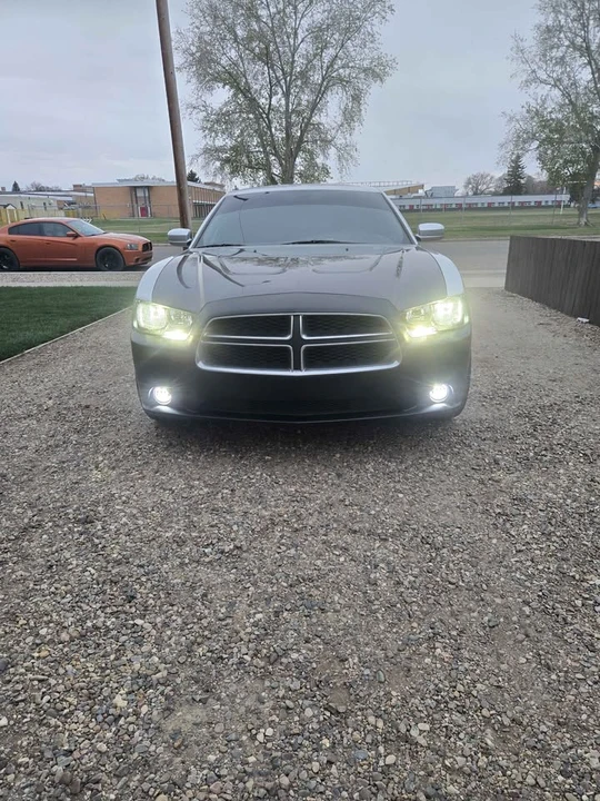 2012 Dodge Charger 7th Gen - Image 10 of 16