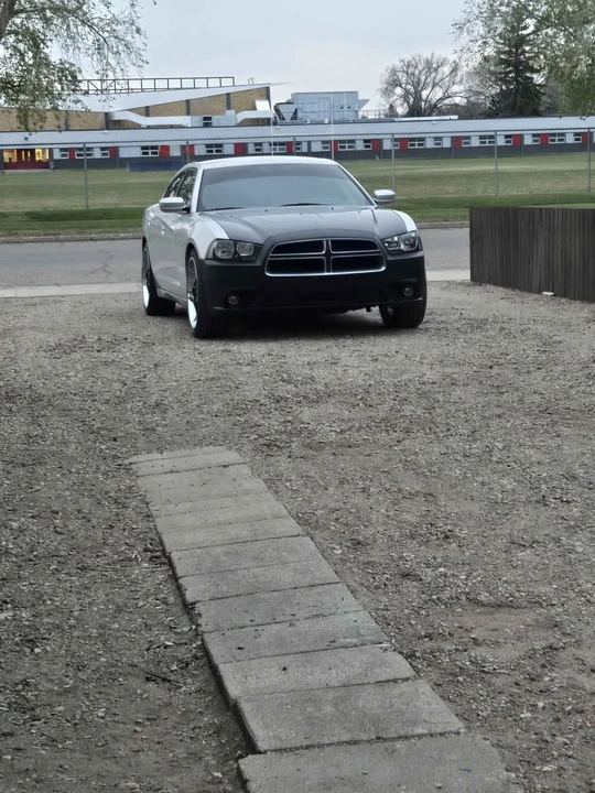 2012 Dodge Charger 7th Gen - Image 5 of 16