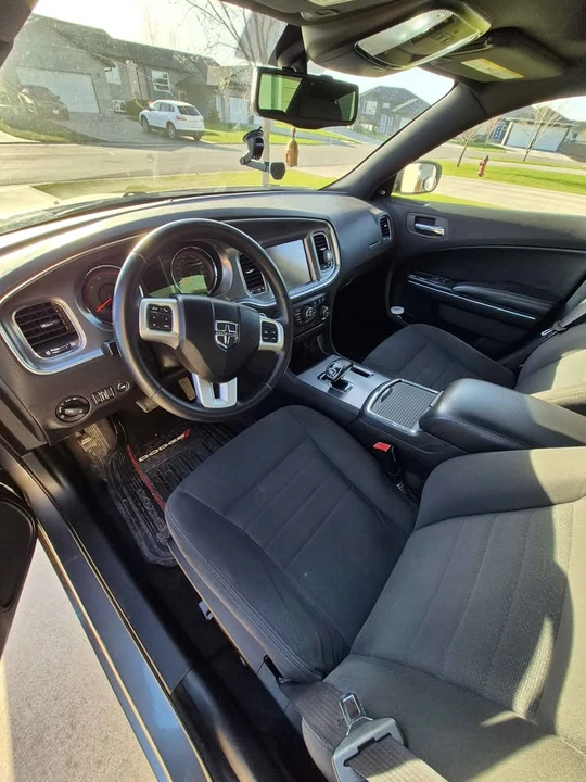 2012 Dodge Charger 7th Gen - Image 13 of 14