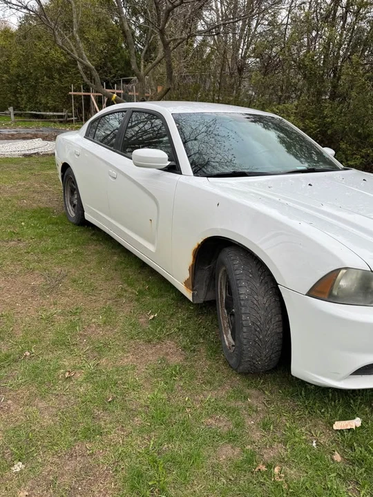 2012 Dodge Charger 7th Gen - Image 2 of 6