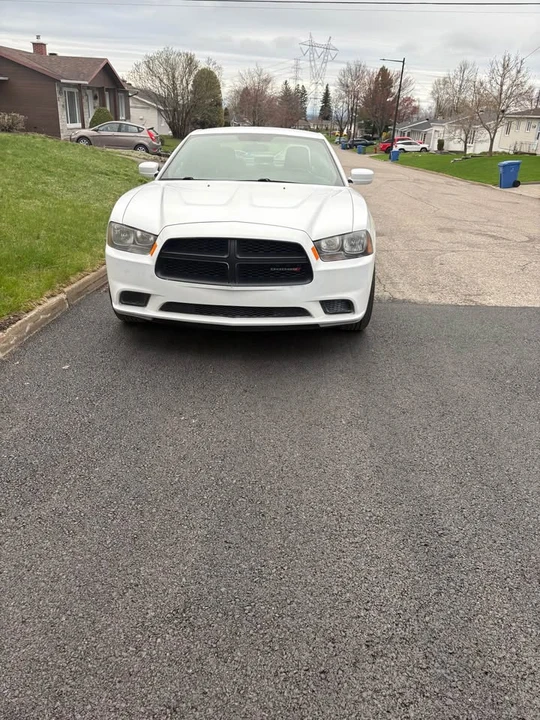 2012 Dodge Charger 7th Gen - Image 6 of 15