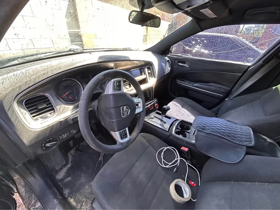 2012 Dodge Charger 7th Gen - Image 5 of 10