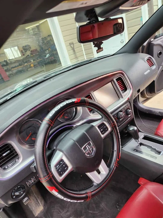 2012 Dodge Charger 7th Gen - Image 6 of 12