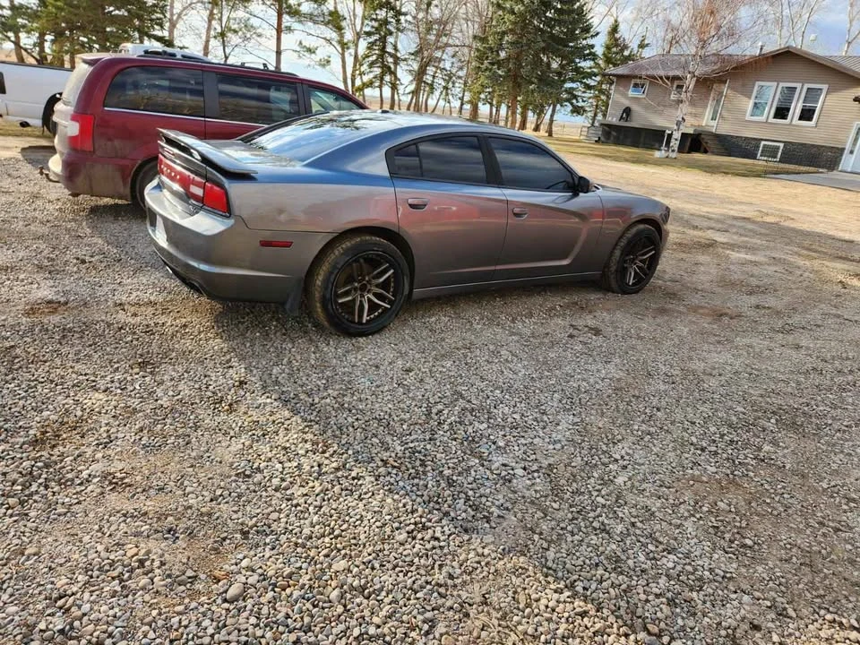 2012 Dodge Charger 7th Gen - Image 11 of 12