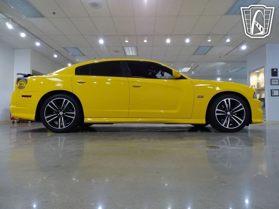 2012 Dodge Charger 7th Gen - Image 21 of 21