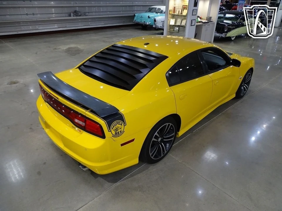 2012 Dodge Charger 7th Gen - Image 17 of 21