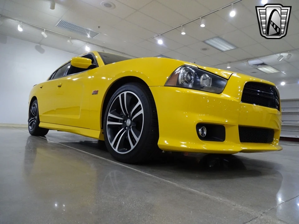 2012 Dodge Charger 7th Gen - Image 10 of 12