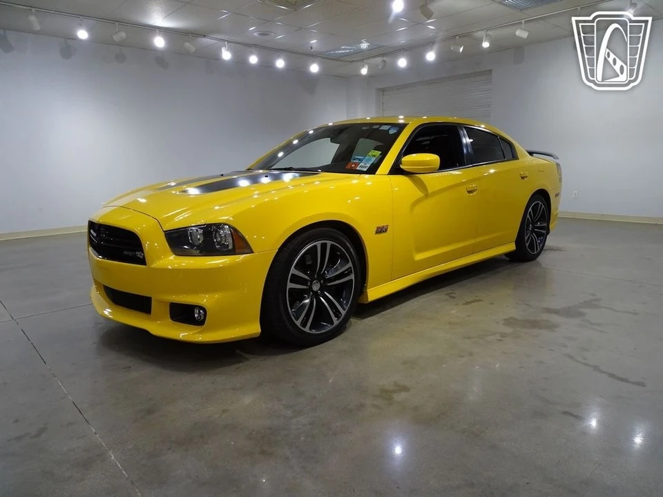 2012 Dodge Charger 7th Gen - Image 3 of 12