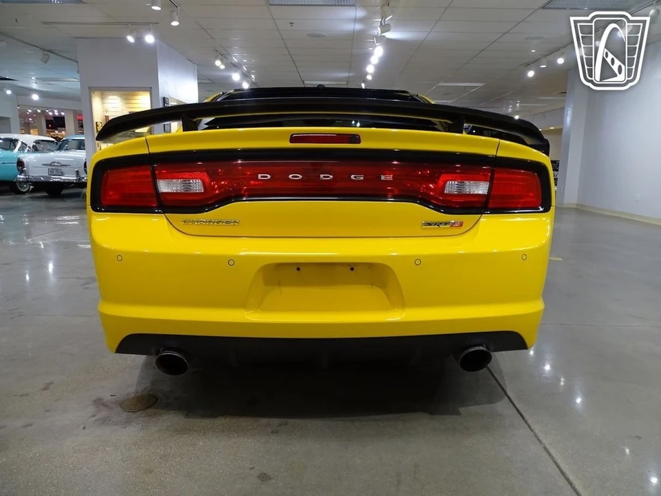 2012 Dodge Charger 7th Gen - Image 14 of 21