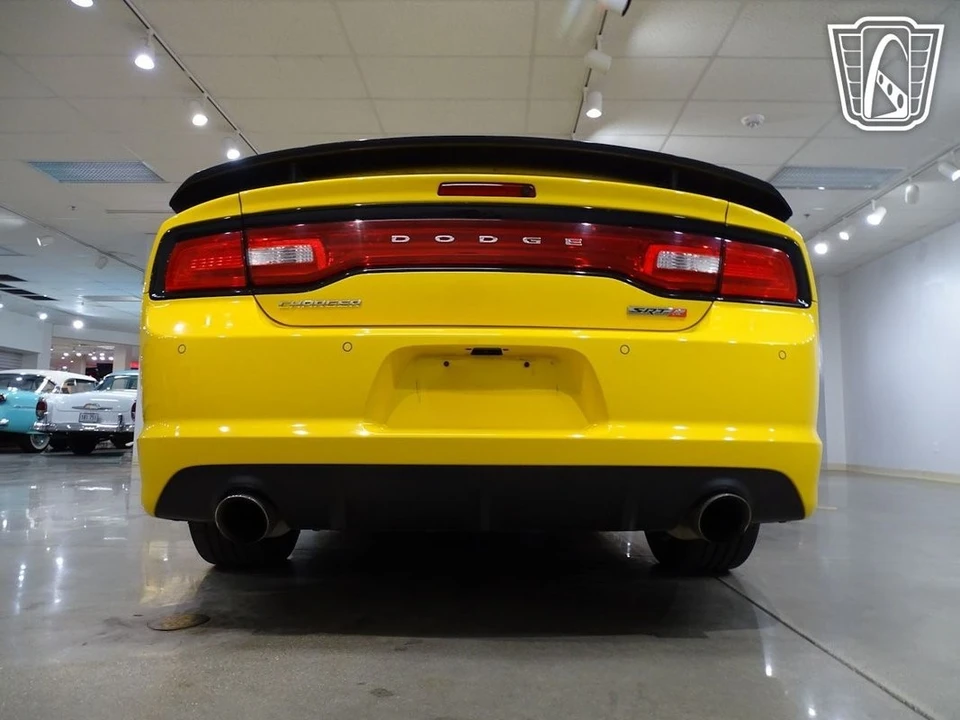 2012 Dodge Charger 7th Gen - Image 15 of 21