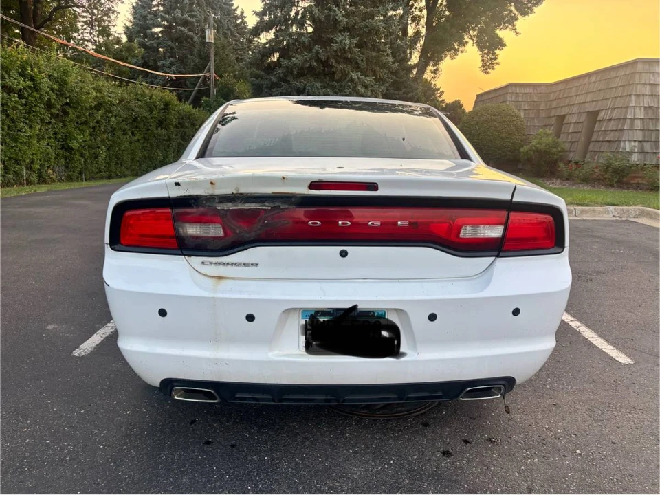 2012 Dodge Charger 7th Gen - Image 2 of 18