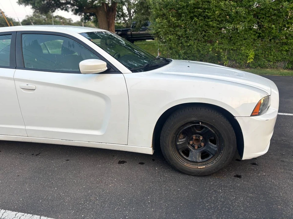 2012 Dodge Charger 7th Gen - Image 11 of 18