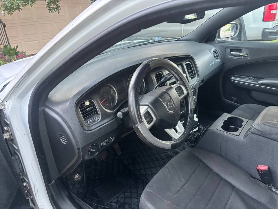 2012 Dodge Charger 7th Gen - Image 12 of 18