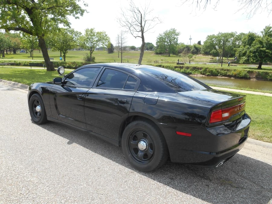 2012 Dodge Charger 7th Gen - Image 2 of 4