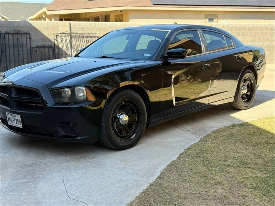 2012 Dodge Charger 7th Gen - Image 2 of 20
