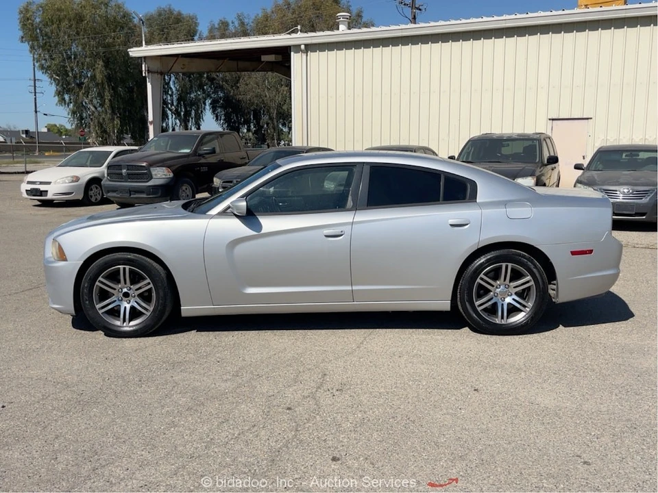 2012 Dodge Charger 7th Gen - Image 5 of 12