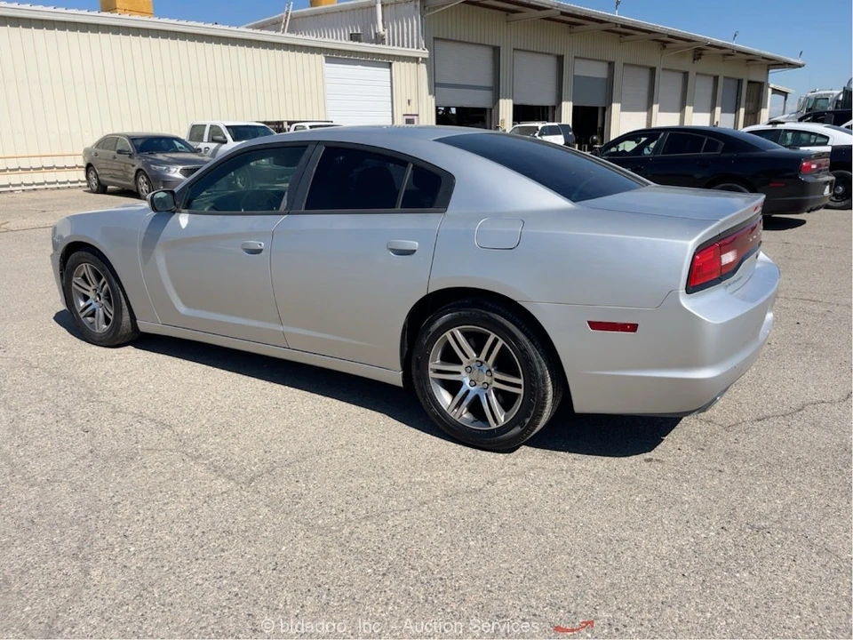 2012 Dodge Charger 7th Gen - Image 3 of 12