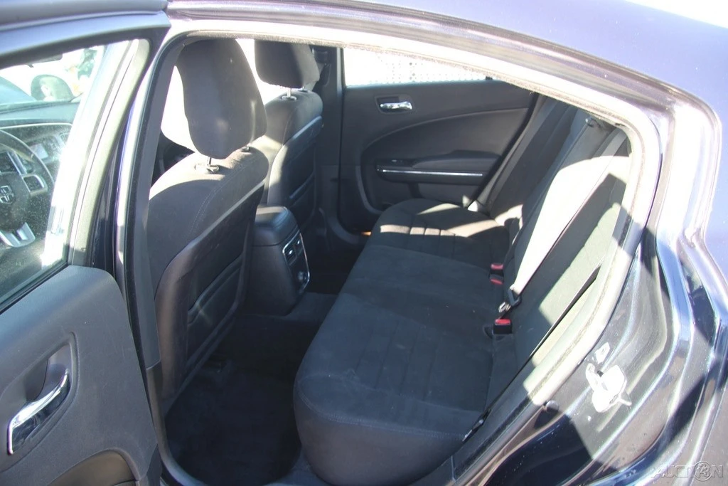 2012 Dodge Charger 7th Gen - Image 19 of 21