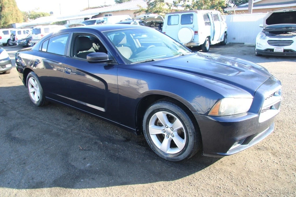 2012 Dodge Charger 7th Gen - Image 2 of 21