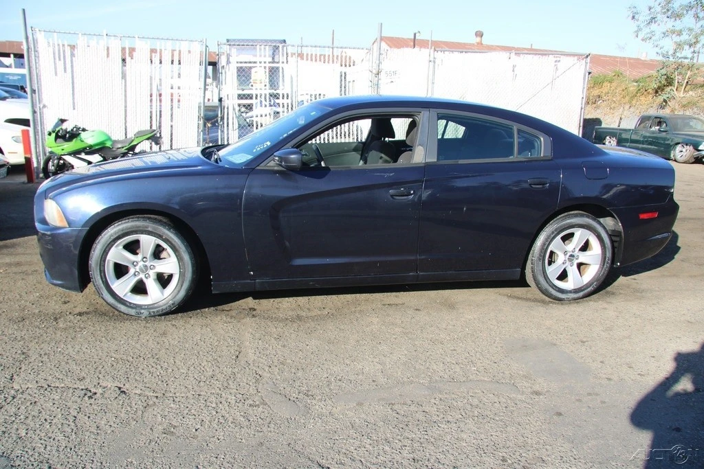 2012 Dodge Charger 7th Gen - Image 7 of 21