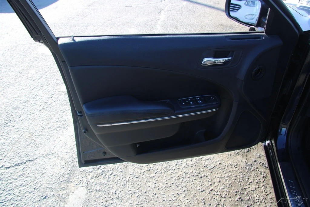 2012 Dodge Charger 7th Gen - Image 11 of 21
