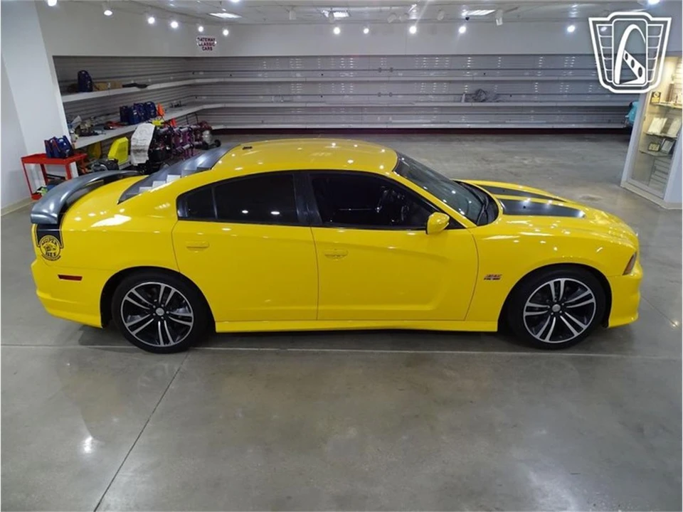 2012 Dodge Charger 7th Gen - Image 18 of 31