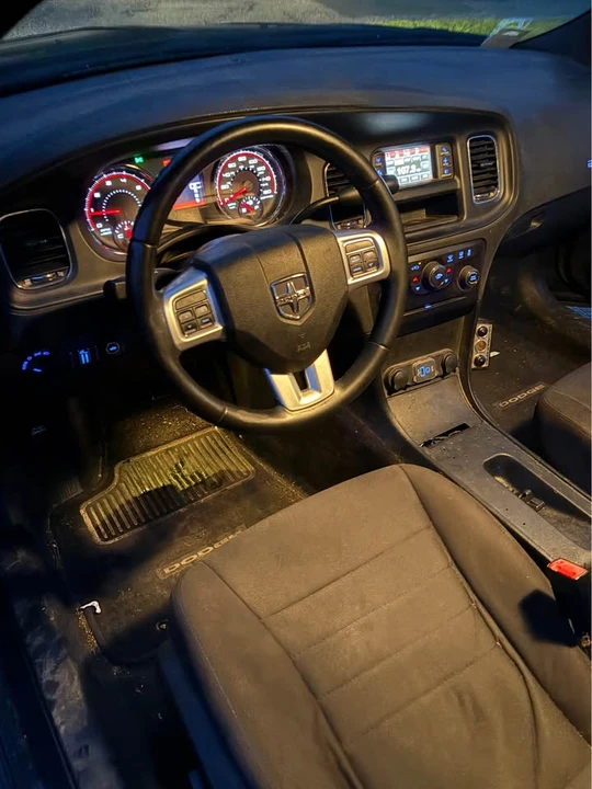 2012 Dodge Charger 7th Gen - Image 12 of 20