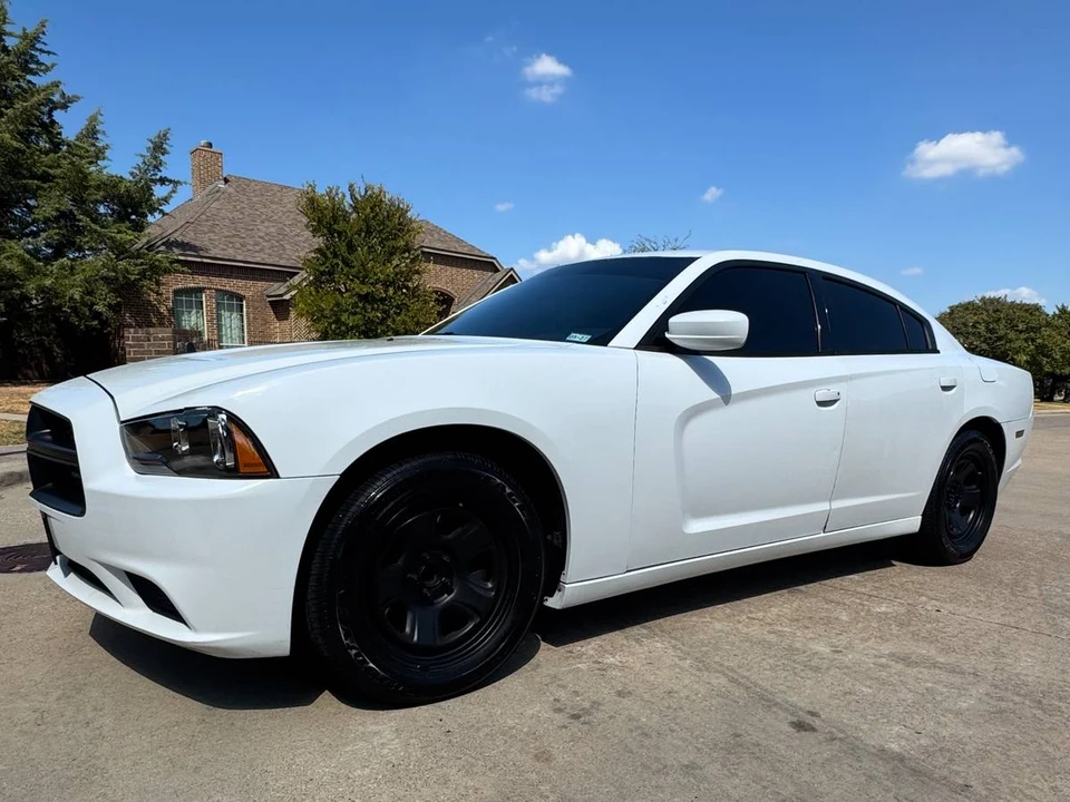 2012 Dodge Charger 7th Gen - Image 4 of 18