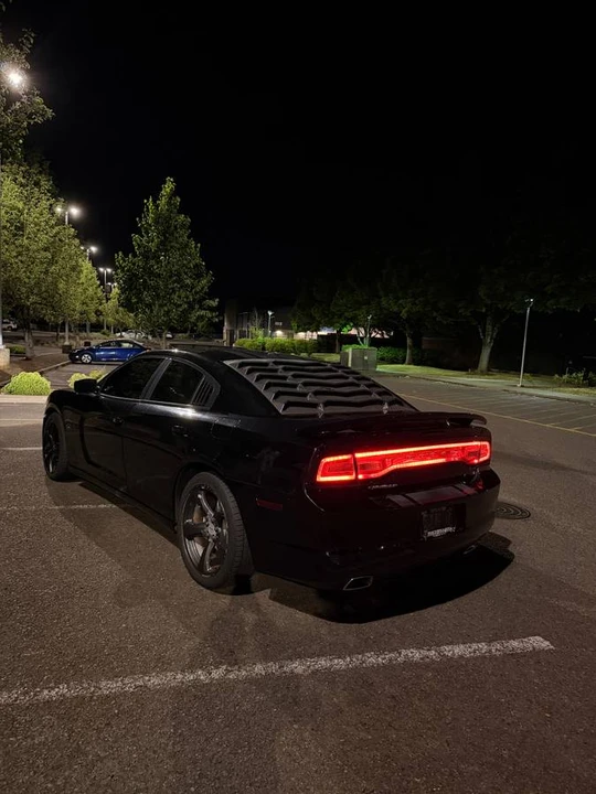 2012 Dodge Charger 7th Gen - Image 3 of 8