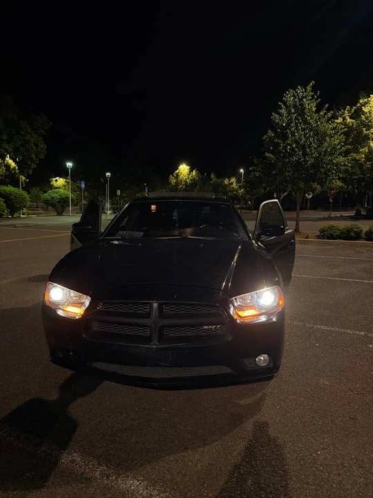 2012 Dodge Charger 7th Gen - Image 5 of 8