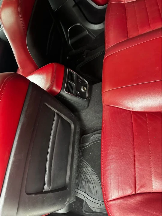 2012 Dodge Charger 7th Gen - Image 6 of 8