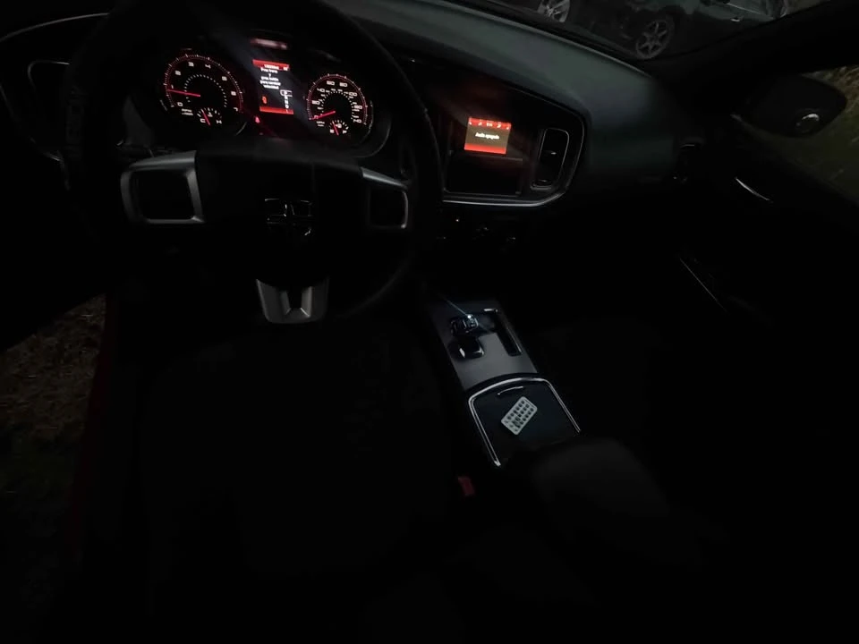 2012 Dodge Charger 7th Gen - Image 7 of 9