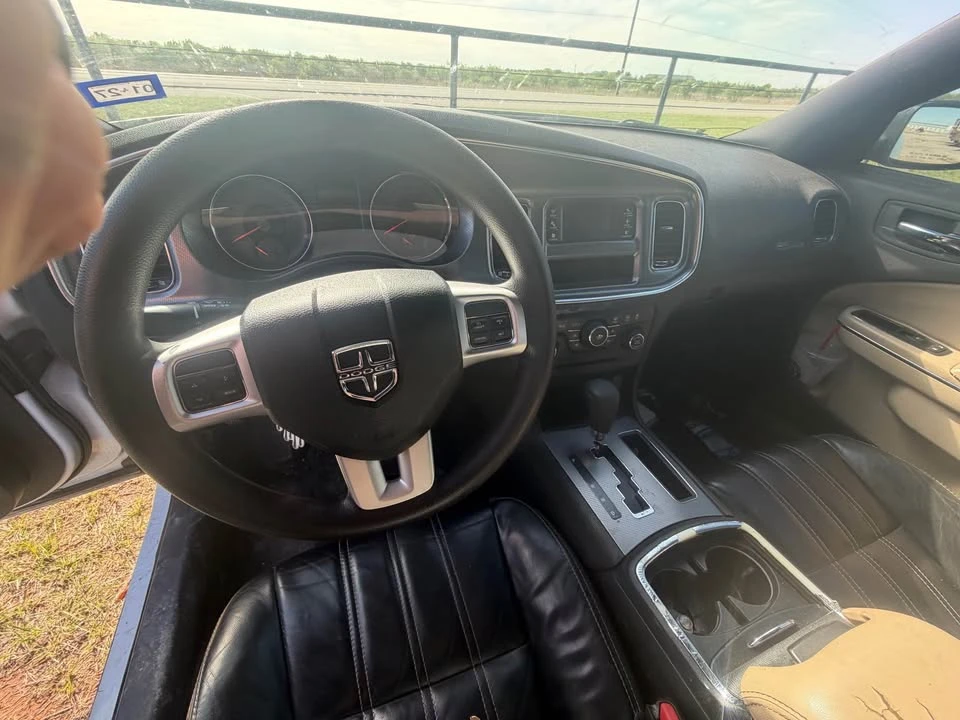 2012 Dodge Charger 7th Gen - Image 6 of 7