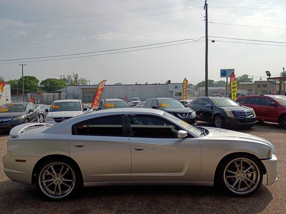 2012 Dodge Charger 7th Gen - Image 14 of 20