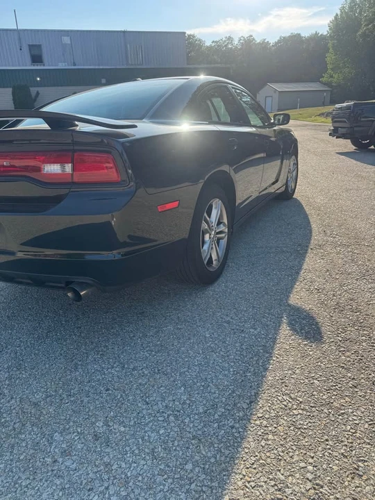 2012 Dodge Charger 7th Gen - Image 6 of 17