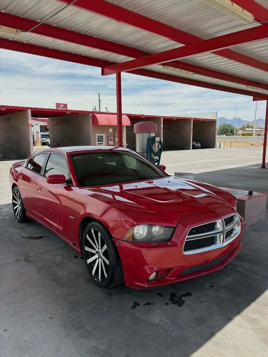 2012 Dodge Charger 7th Gen - Image 2 of 6