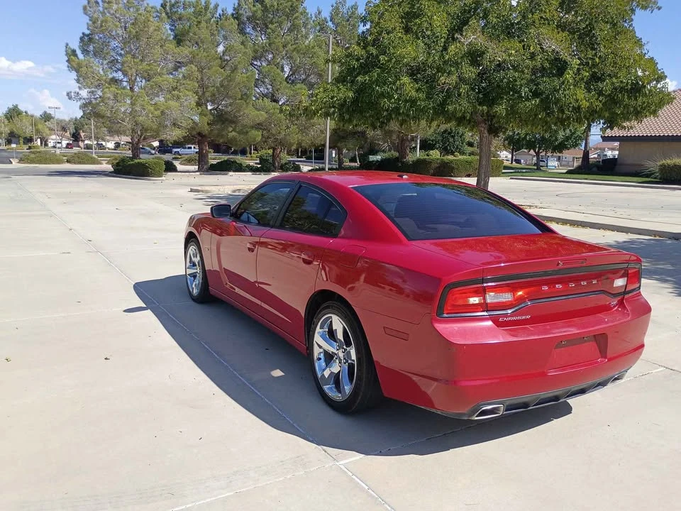 2012 Dodge Charger 7th Gen - Image 2 of 14