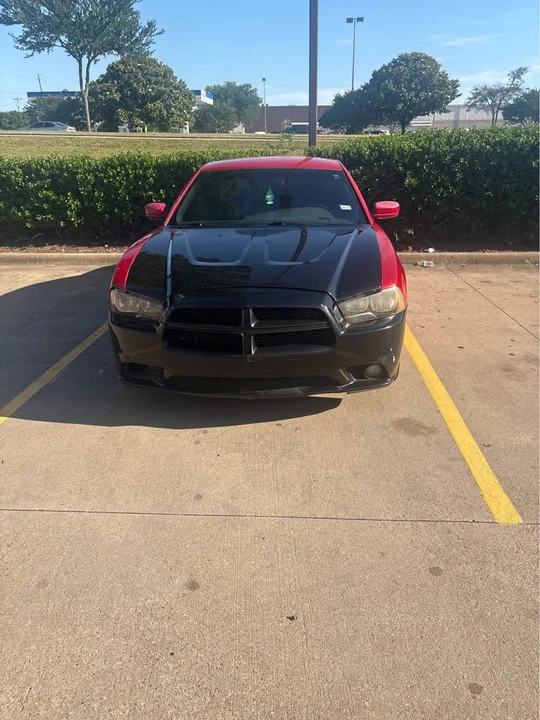 2012 Dodge Charger 7th Gen - Image 2 of 10
